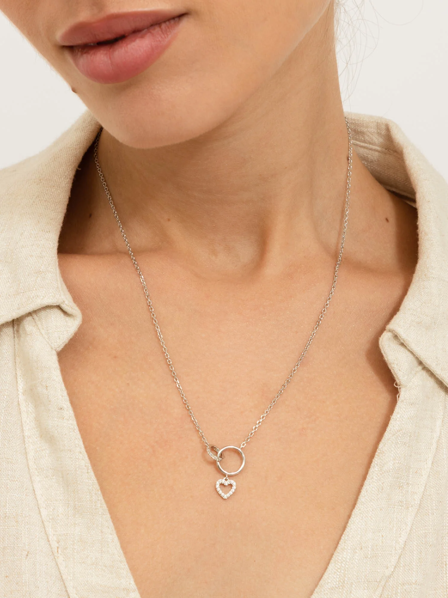 Fio com pendente coração em prata 925 com zircónias - Image 2