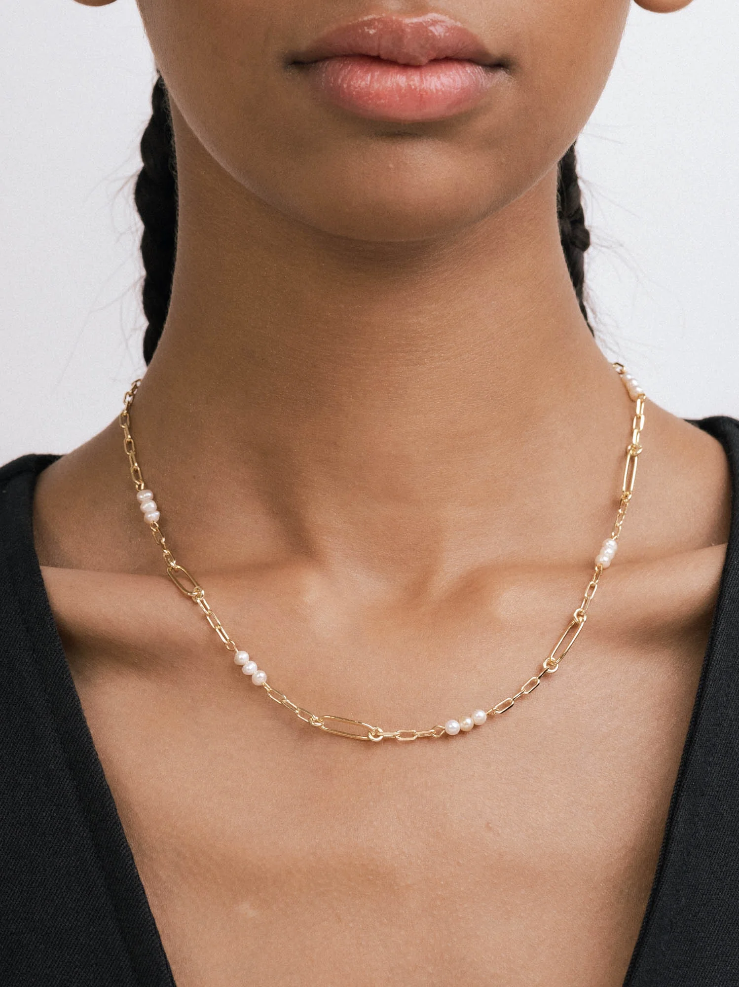 Colar banhado a ouro com pérolas - Image 2